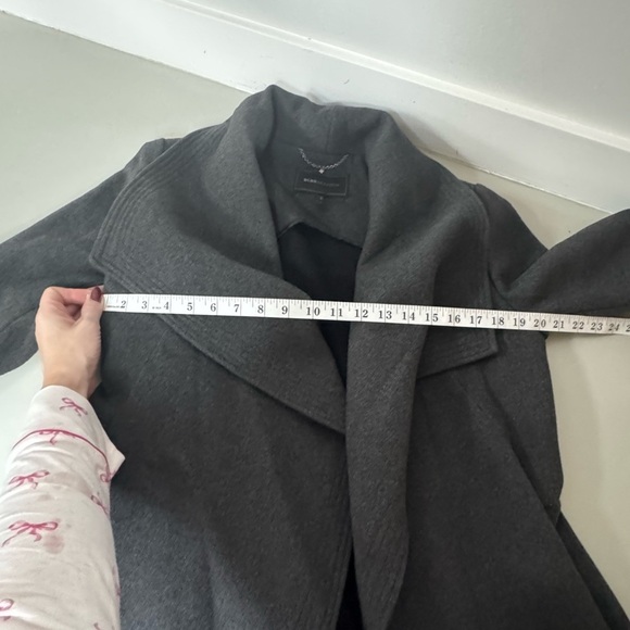BCBGMaxAzria Gray Coat - Size M - Picture 14 of 17
